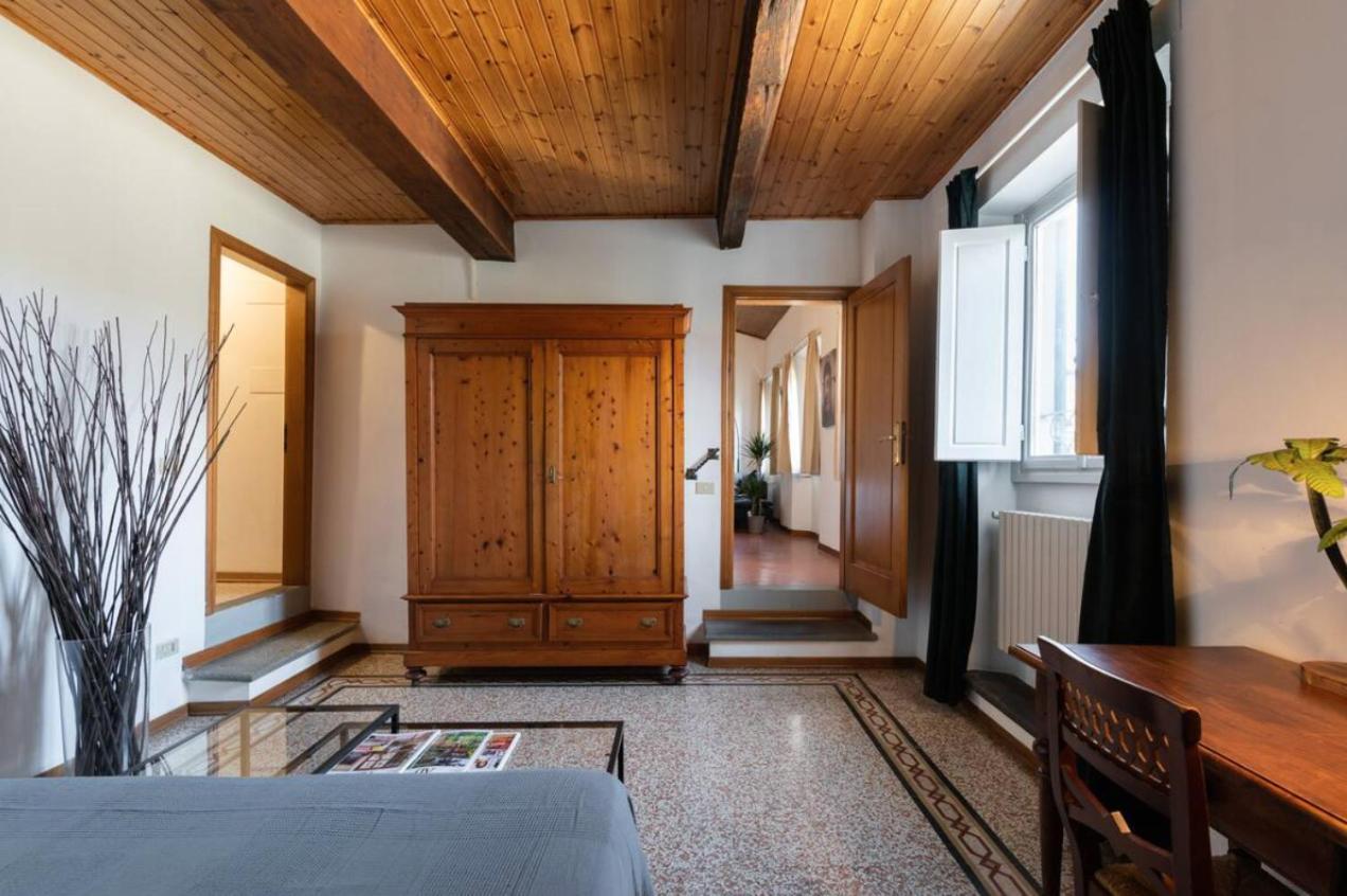 Via Ricasoli Apartment, Next To Accademia Флоренция Экстерьер фото